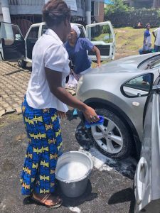 Teen moms washing the car.